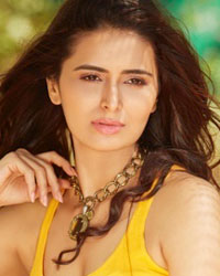 Meenakshi Dixit